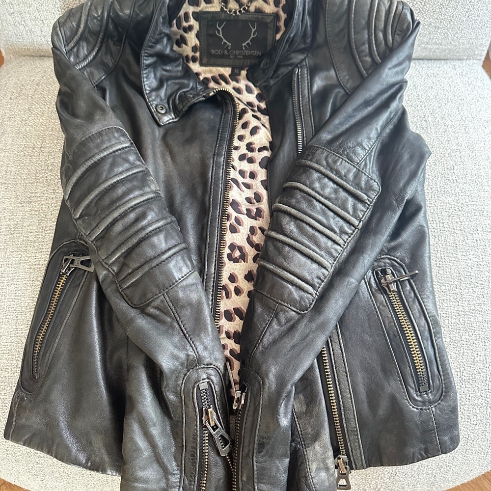 Women’s Black Leather Moto jacket